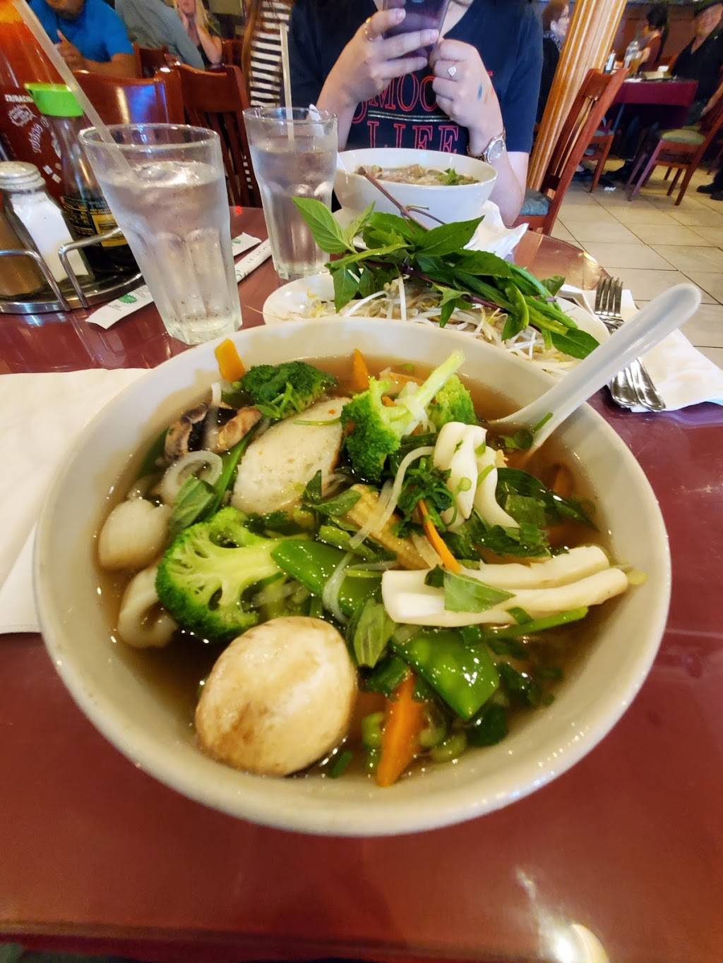 Pho Hoa Noodle Soup - Orlando | restaurant | 649 Primrose Dr, Orlando, FL 32803, USA | 4078956098 OR +1 407-895-6098