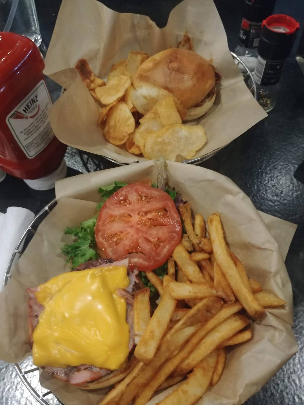 Kares Village Diner is permanently closed |  | 9678 E D Ave, Richland, MI 49083, USA | 2696295271 OR +1 269-629-5271