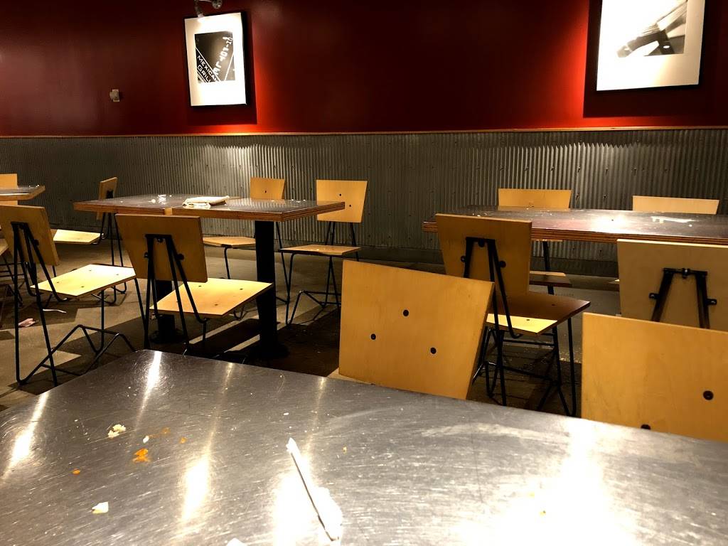 Chipotle Mexican Grill | restaurant | 575 Ritchie Hwy, Severna Park, MD 21146, USA | 4103159501 OR +1 410-315-9501