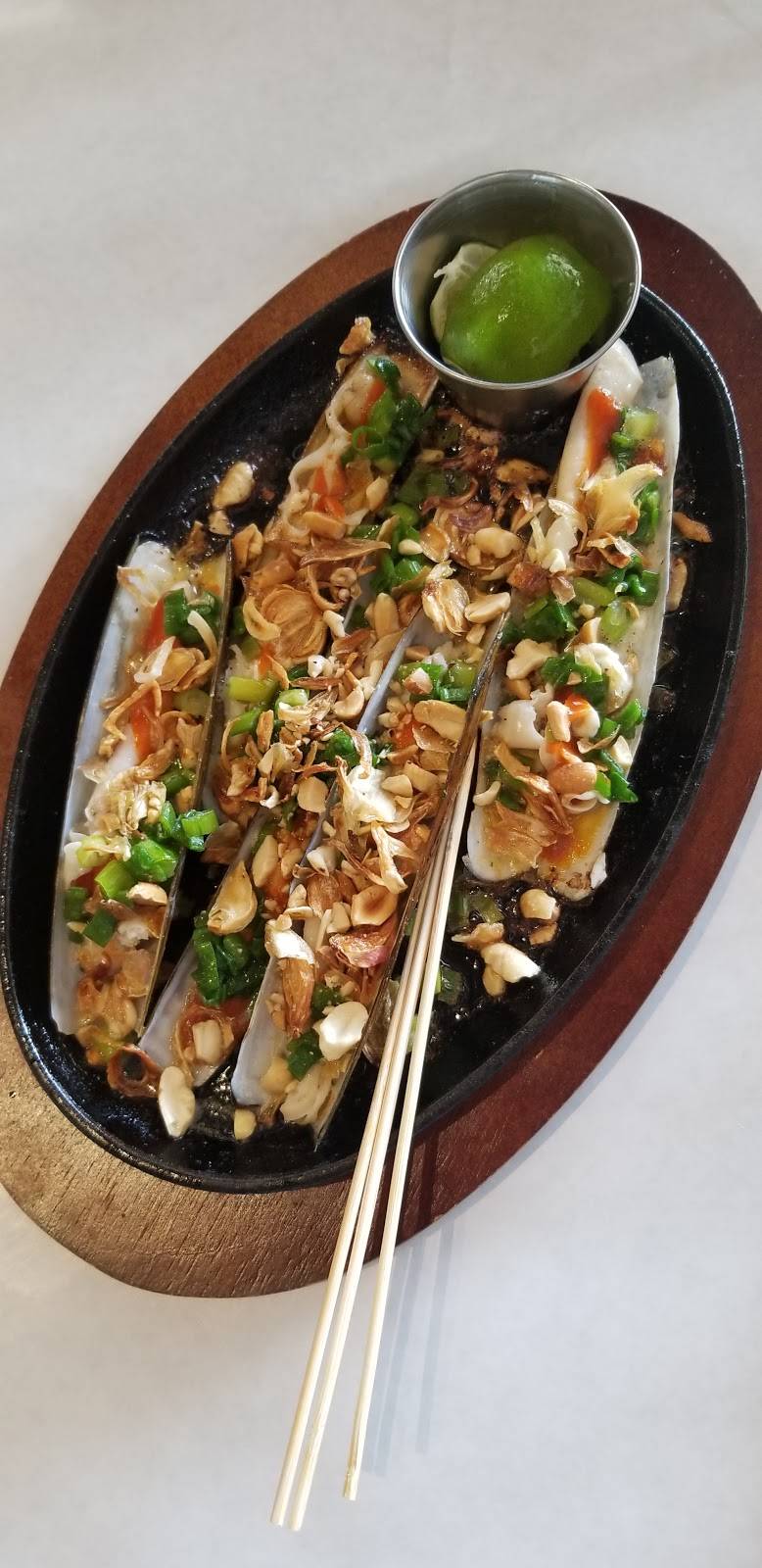 Destination Seafood House | restaurant | 15606 Brookhurst St, Westminster, CA 92683, USA | 7148844692 OR +1 714-884-4692