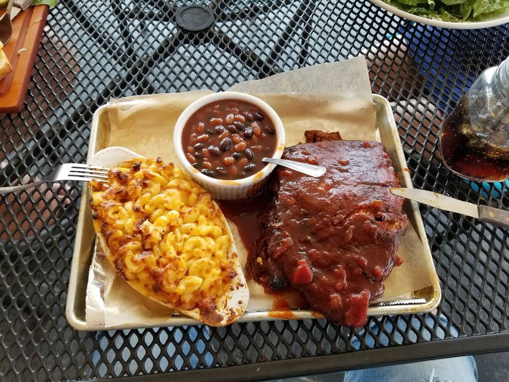 Shore Fire Grille | restaurant | 657 E Bay Ave, Manahawkin, NJ 08050, USA | 6094885586 OR +1 609-488-5586