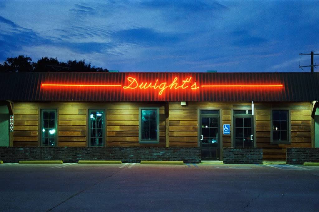 Dwights Restaurant | restaurant | 4800 Johnston St, Lafayette, LA 70503, USA | 3379811241 OR +1 337-981-1241