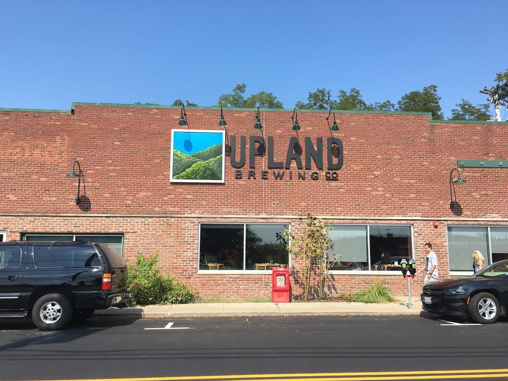Upland Brewing Co | restaurant | 350 W 11th St, Bloomington, IN 47404, USA | 8123362337 OR +1 812-336-2337