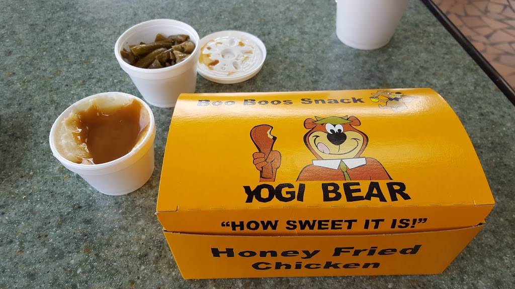 Yogi Bear Honey Fried Chicken | restaurant | 514 S 5th St, Hartsville, SC 29550, USA | 8433327031 OR +1 843-332-7031
