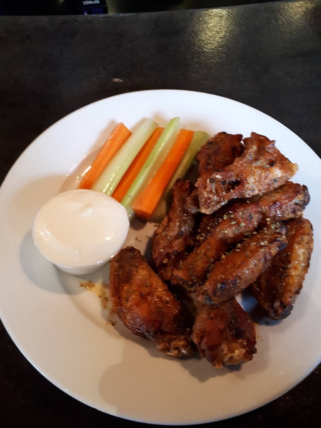 Pegasus Bar & Grill | restaurant | 3466 Dundas St W, York, ON M6S 2S1, Canada | 4167622571 OR +1 416-762-2571