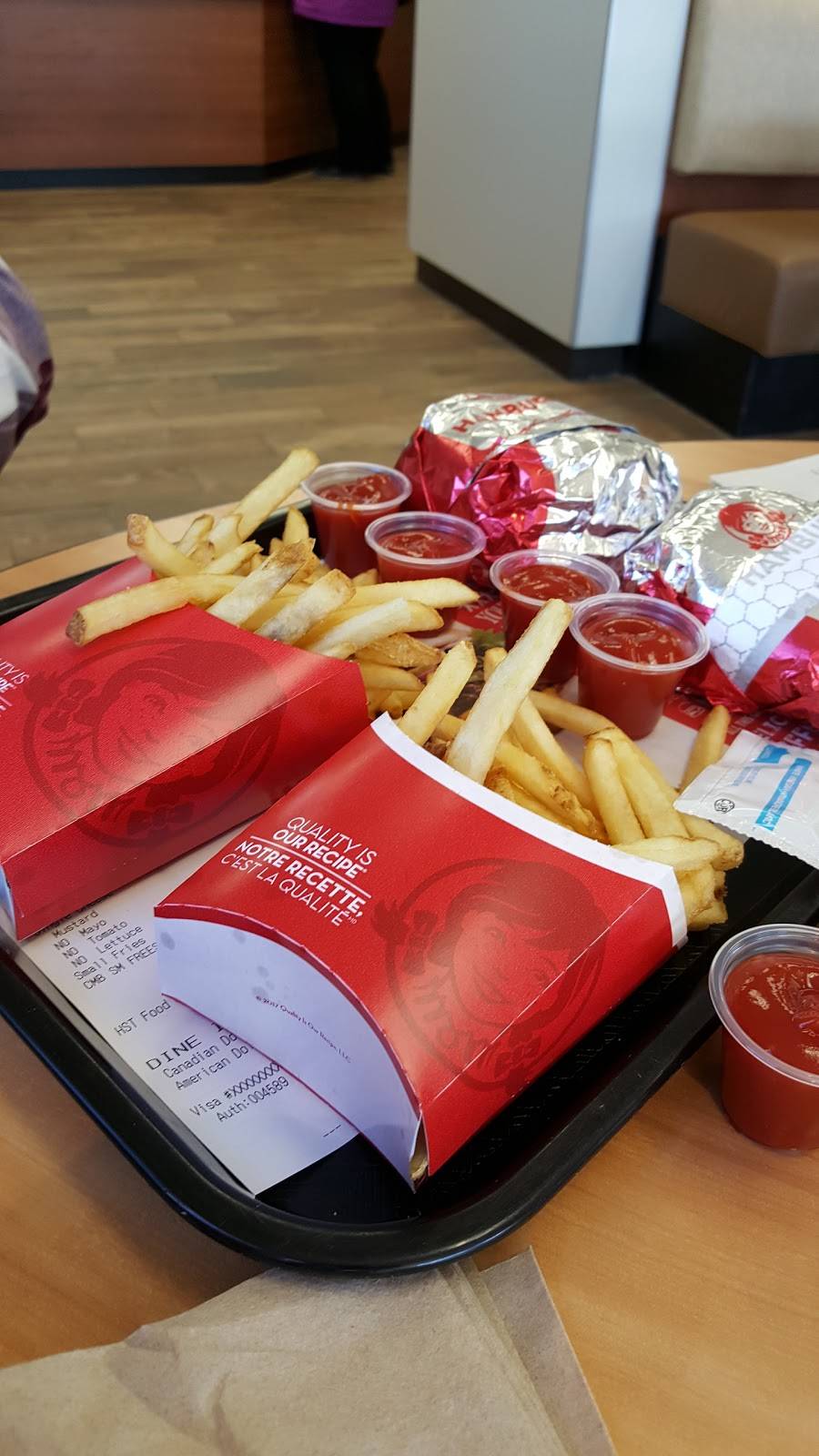 Wendys | restaurant | 6 Fairview Rd, Barrie, ON L4N 4P3, Canada | 7057270233 OR +1 705-727-0233