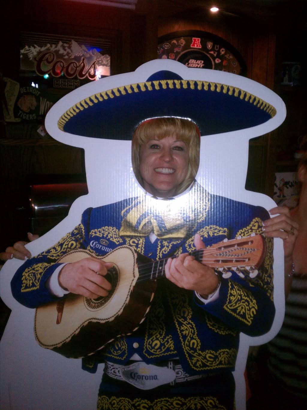 Hideaway Lounge | night club | 3215 E Thomas Rd, Phoenix, AZ 85018, USA | 6026331414 OR +1 602-633-1414