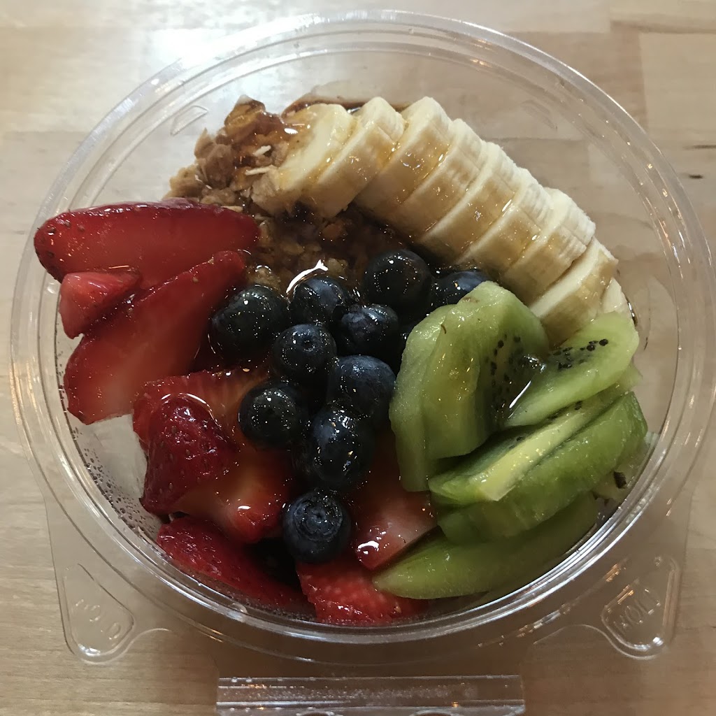 Amazon Bowl | restaurant | Central Market, 34 W Philadelphia St, York, PA 17401, USA | 7175464676 OR +1 717-546-4676