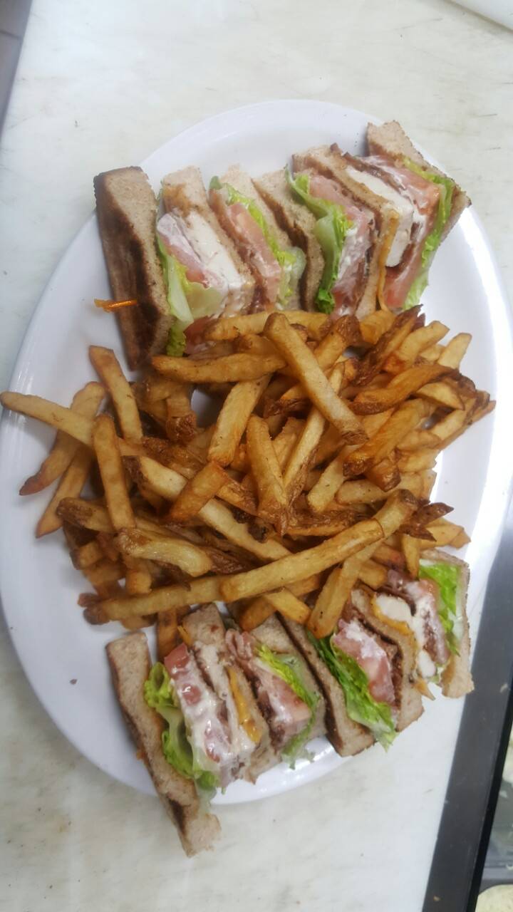 Nanoo and Memoo Greek food | restaurant | 455 Rivermede Rd, Concord, ON L4K 2H4, Canada | 6473230155 OR +1 647-323-0155