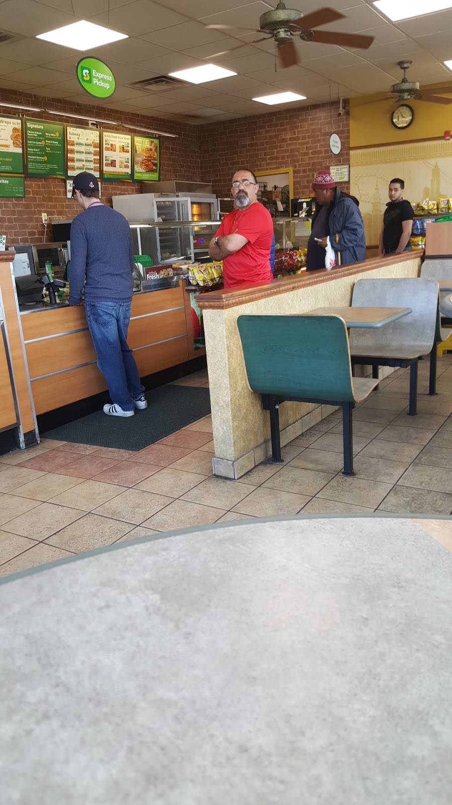 Subway Restaurants | restaurant | 583 Elmwood Ave, Providence, RI 02907, USA | 4017813009 OR +1 401-781-3009