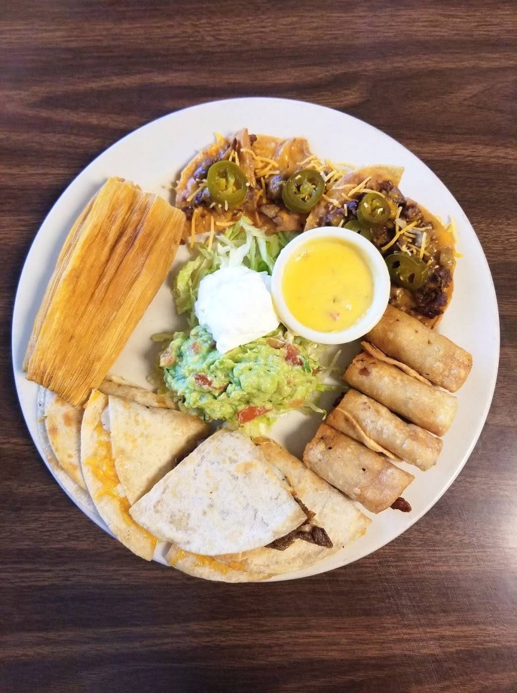 El Comal Latin American Restaurant | restaurant | 21 Queens Ave, Leamington, ON N8H 3G7, Canada | 5193225647 OR +1 519-322-5647