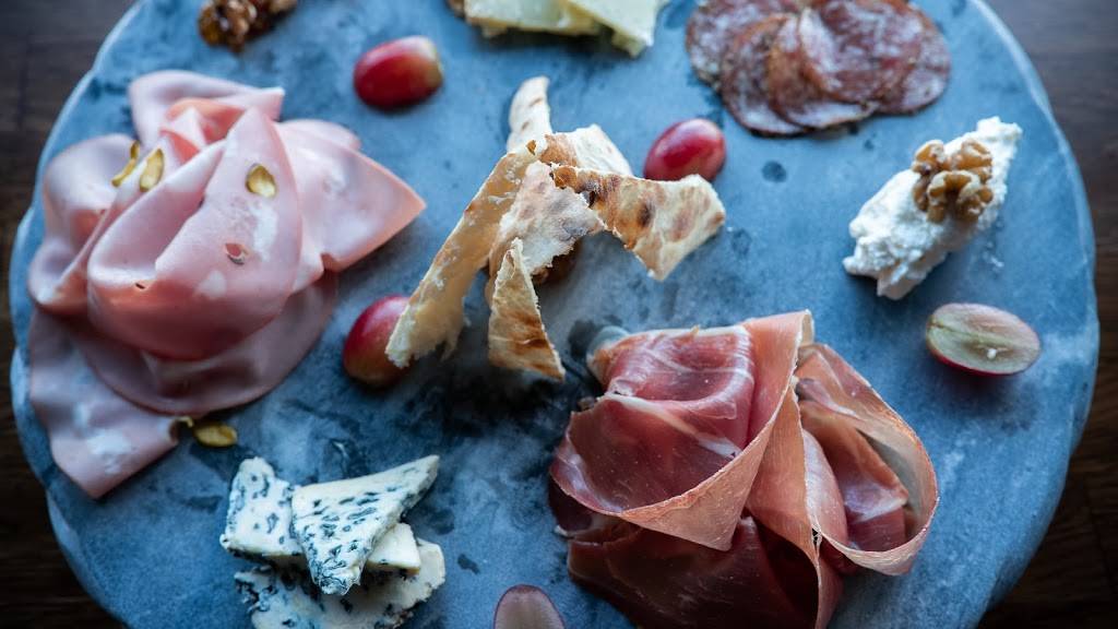 H.O.M Italian Eatery | restaurant | 21136 Ventura Blvd, Woodland Hills, CA 91364, USA | 8183139500 OR +1 818-313-9500