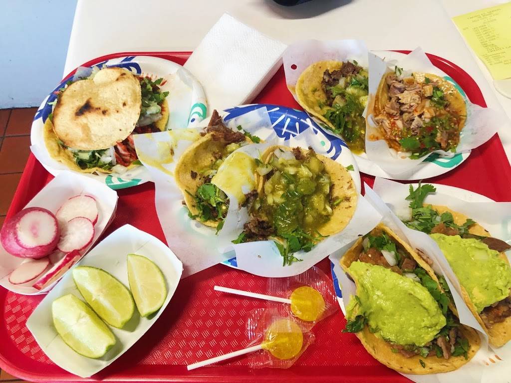 Tacos El Gordo | restaurant | 689 H St, Chula Vista, CA 91910, USA | 6192070144 OR +1 619-207-0144