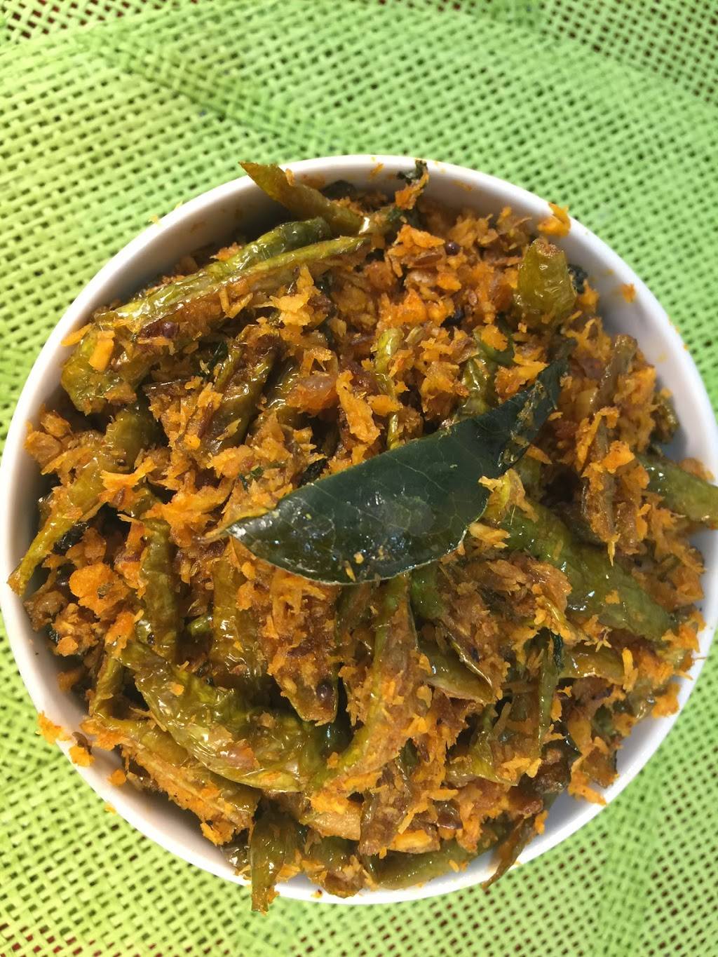 Curries N Cravings | restaurant | 2650 King Rd #400, Frisco, TX 75034, USA | 9722929000 OR +1 972-292-9000