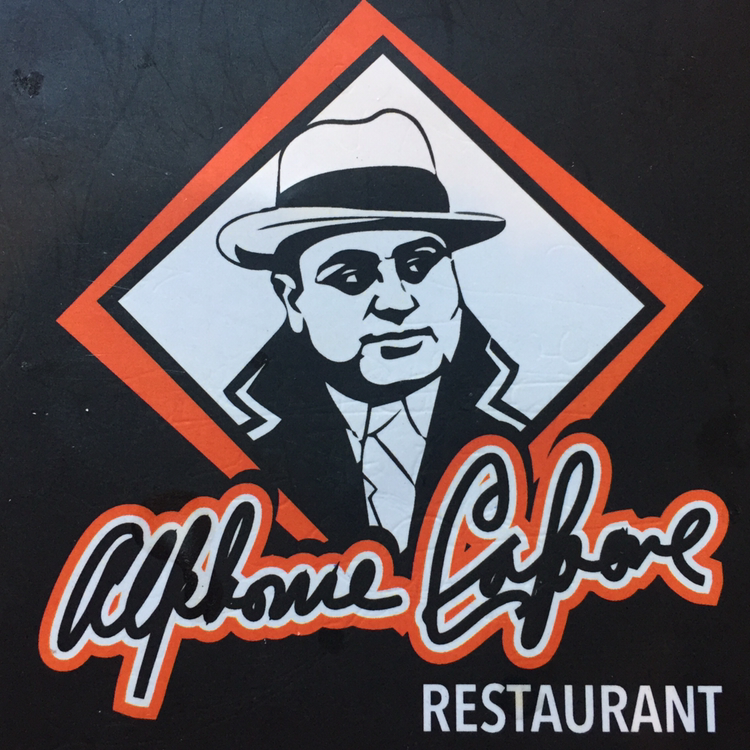 Restaurante Alcapone | restaurant | Av Constitución 414, Zona Centro, 22000 Tijuana, B.C., Mexico | 016646384540 OR +52 664 638 4540