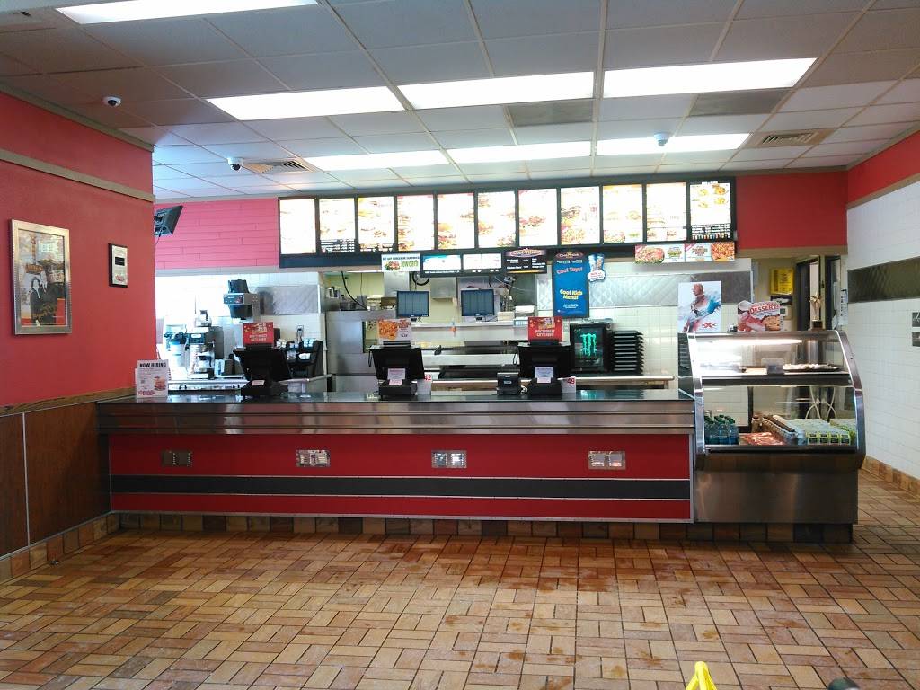 Carls Jr. | restaurant | 720 10th St, Greeley, CO 80631, USA | 9703529522 OR +1 970-352-9522