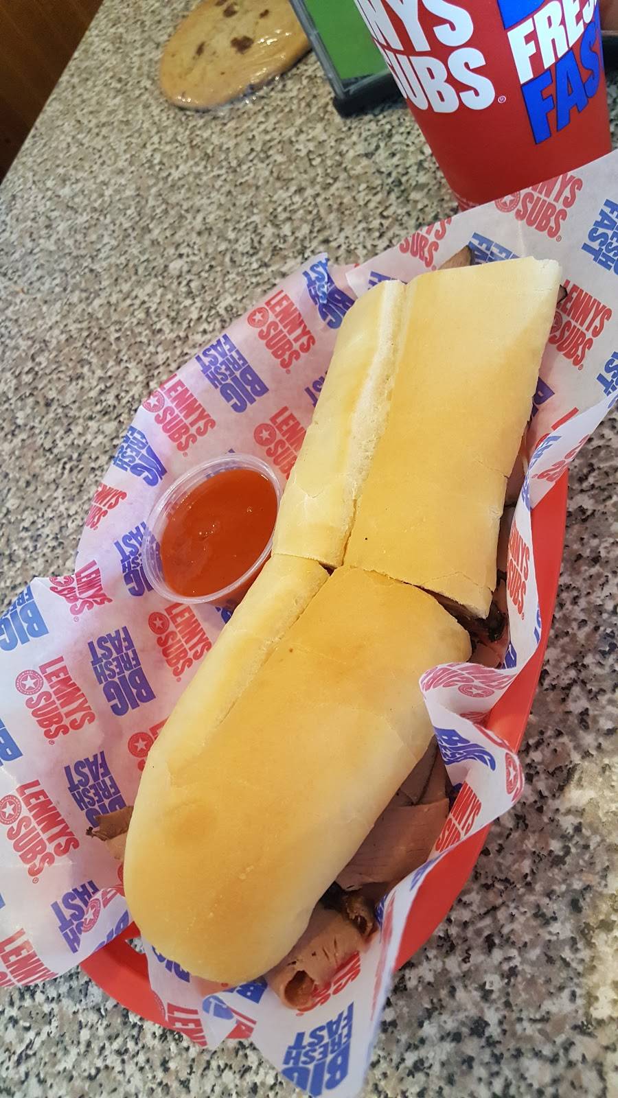 Lennys Grill & Subs | meal takeaway | 3593 Riverdale Rd, Memphis, TN 38115, USA | 9013666006 OR +1 901-366-6006