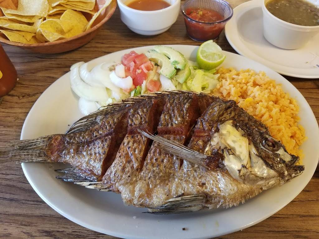 Martha’s Restaurant | restaurant | 3616 N 19th St, Waco, TX 76708, USA | 2547321129 OR +1 254-732-1129