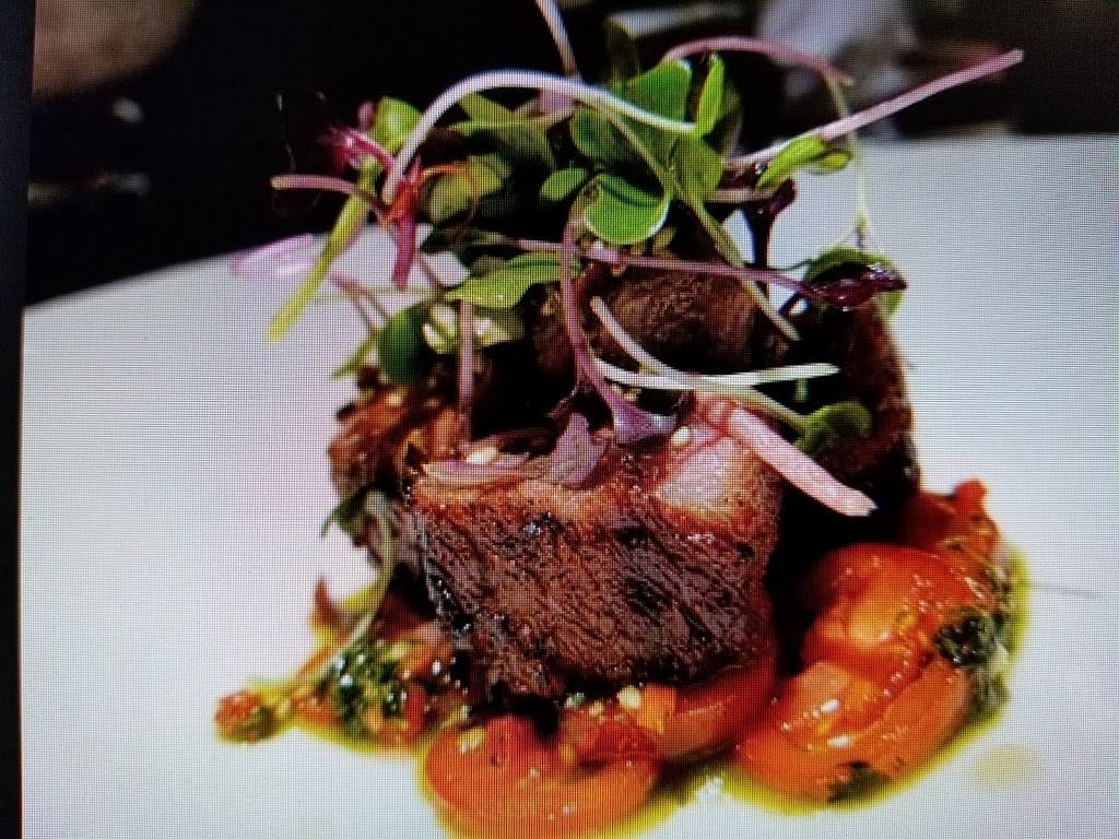 Shore Grill And Grotto | restaurant | 71 Lakeshore Rd E, Mississauga, ON L5G 1C9, Canada | 9052719777 OR +1 905-271-9777