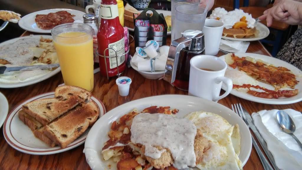 City Limits Diner | bakery | 220 W Michigan Ave, Saline, MI 48176, USA | 7344290009 OR +1 734-429-0009