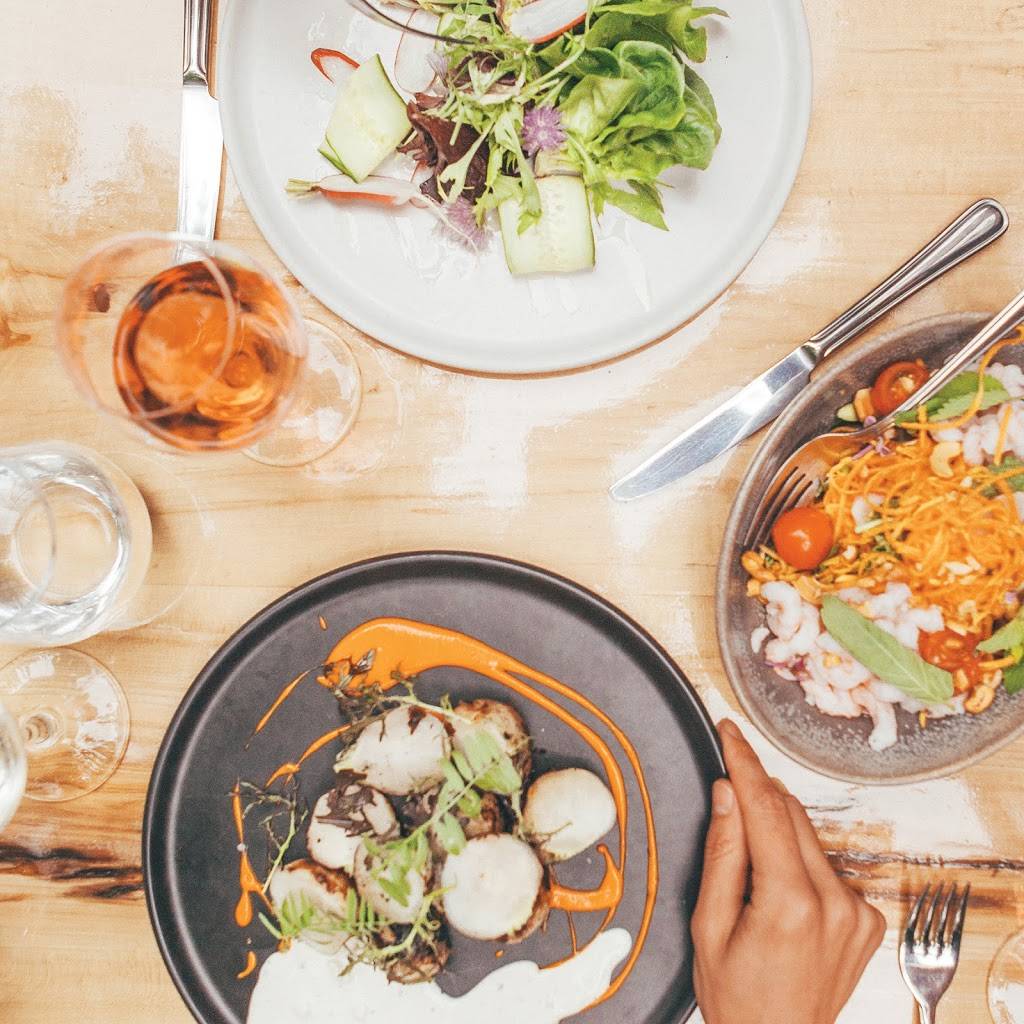 Restaurant Lumami | restaurant | 319 Chemin du Lac Gale, Bromont, QC J2L 2S5, Canada | 4505340604 OR +1 450-534-0604