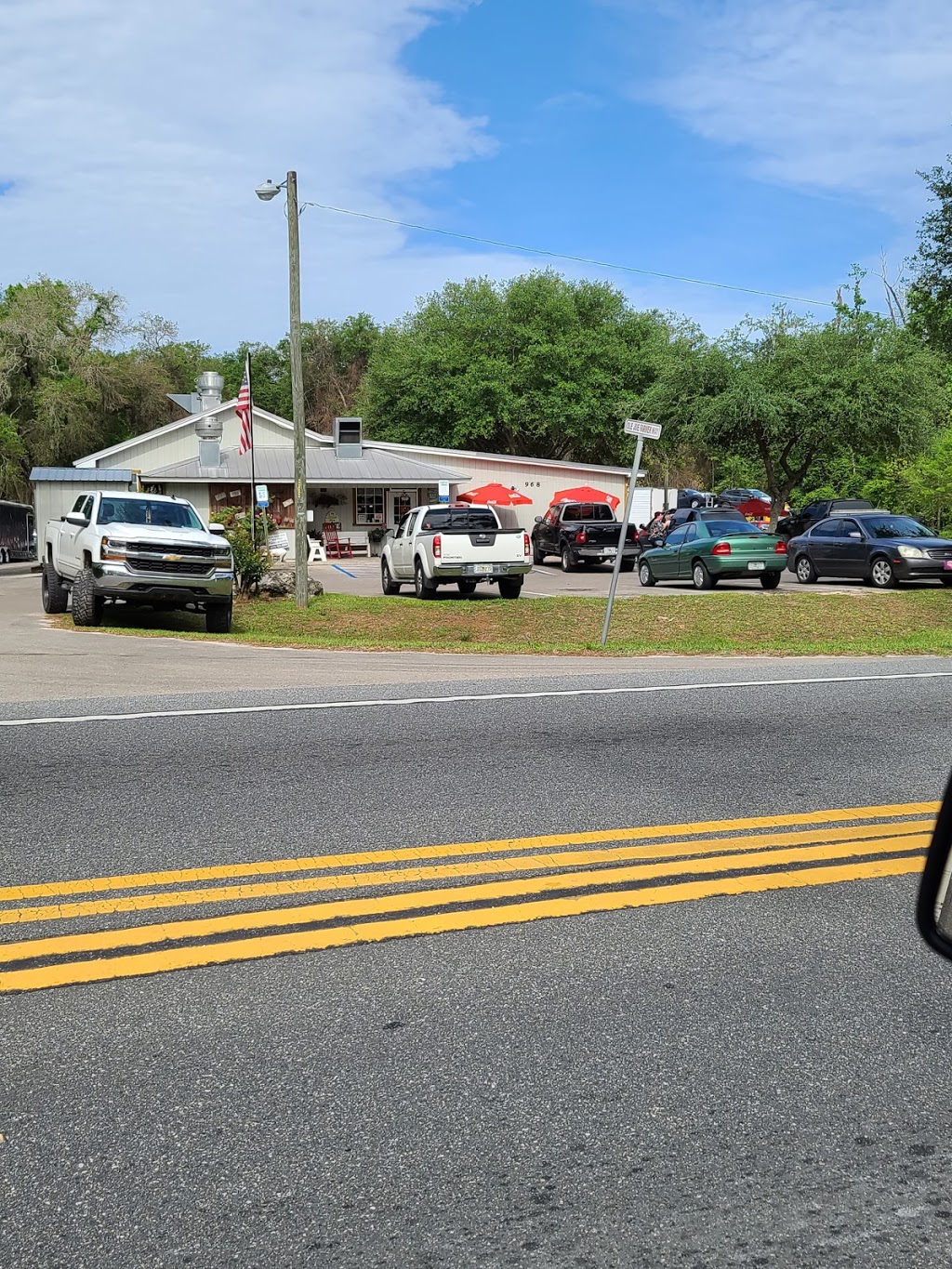 Savannahs Country Buffet | restaurant | 968 Woodville Hwy, Crawfordville, FL 32327, USA | 8506813663 OR +1 850-681-3663