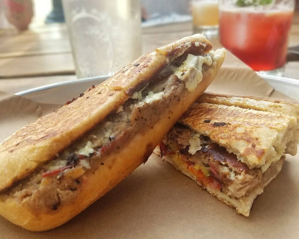 Against the Grain Brewery and Smokehouse | restaurant | 401 E Main St, Louisville, KY 40202, USA | 5025150174 OR +1 502-515-0174