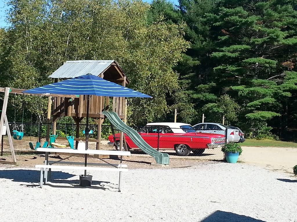 Frostys Dairy Bar |  | 1040 Main St, Waterboro, ME 04087, USA | 2072471261 OR +1 207-247-1261