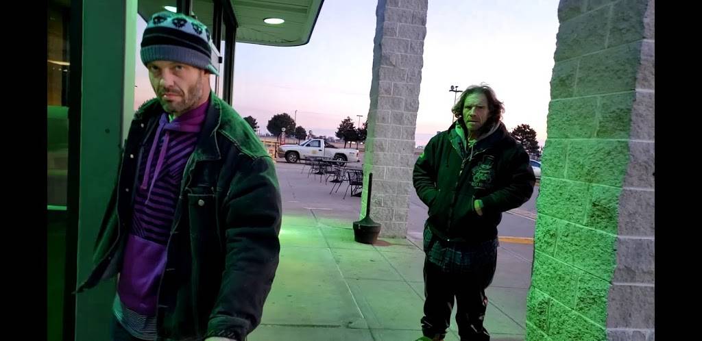 Krispy Krunchy Chicken | restaurant | 3335 W Wood River Rd, Grand Island, NE 68803, USA | 3083842322 OR +1 308-384-2322