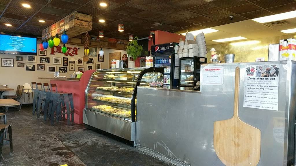 Marias Pizza West | restaurant | 242 Colborne St W, Brantford, ON N3T 1L9, Canada | 5197532500 OR +1 519-753-2500