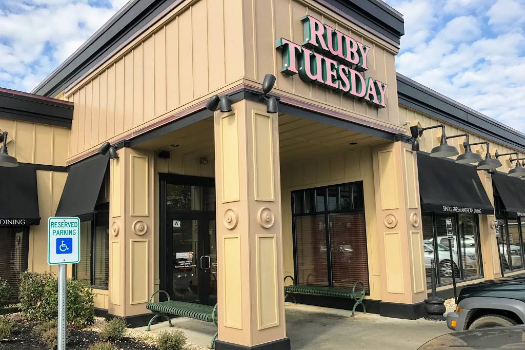 Ruby Tuesday | restaurant | 1550 American Dr, Florence, SC 29505, USA | 8433176348 OR +1 843-317-6348