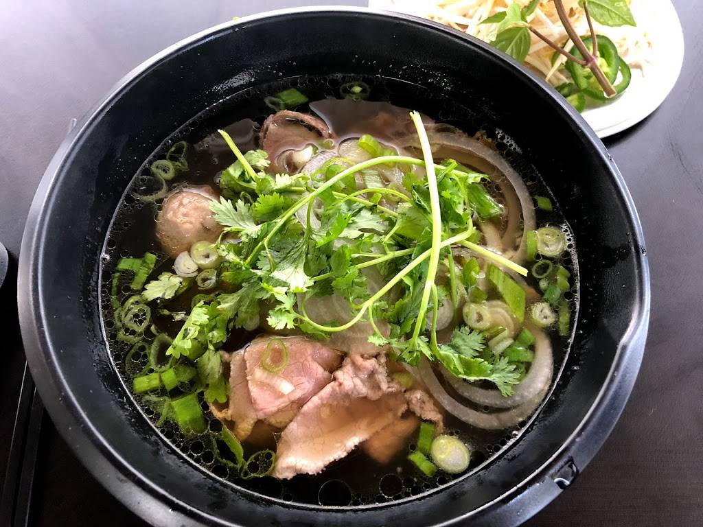 LePho | restaurant | 6522 Bolsa Ave, Huntington Beach, CA 92647, USA | 7148984888 OR +1 714-898-4888