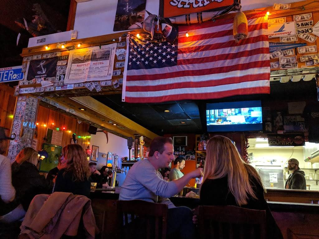 The Southern Bar & Grill | restaurant | 730 Coleman Blvd, Mt Pleasant, SC 29464, USA | 8438490396 OR +1 843-849-0396