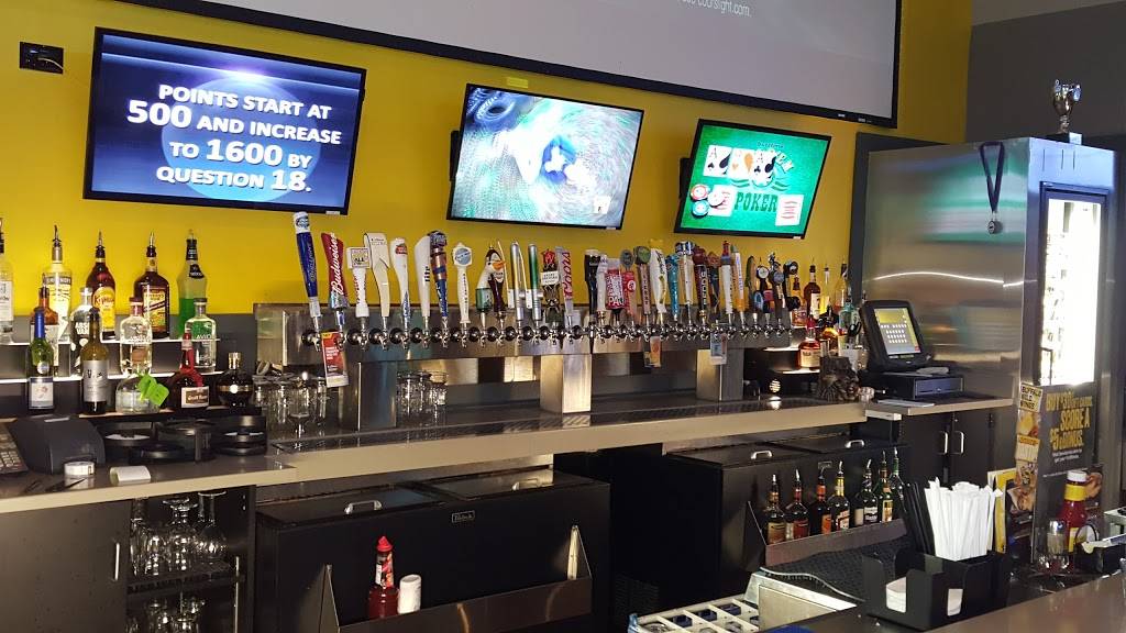 Buffalo Wild Wings | restaurant | 3099 Formosa Gardens Blvd, Kissimmee, FL 34747, USA | 4073971500 OR +1 407-397-1500
