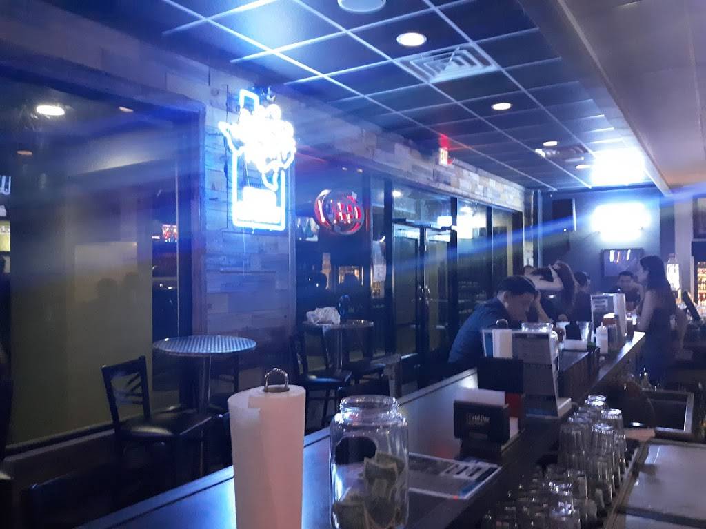 Hangar Pub | restaurant | 12232 Nacogdoches Rd, San Antonio, TX 78217, USA | 2102678881 OR +1 210-267-8881