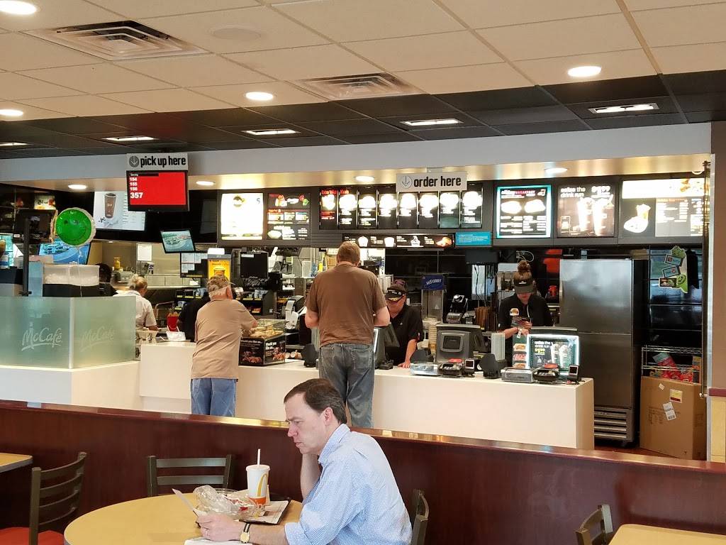 McDonalds | cafe | 2400 Pulaski Hwy, North East, MD 21901, USA | 4102878340 OR +1 410-287-8340