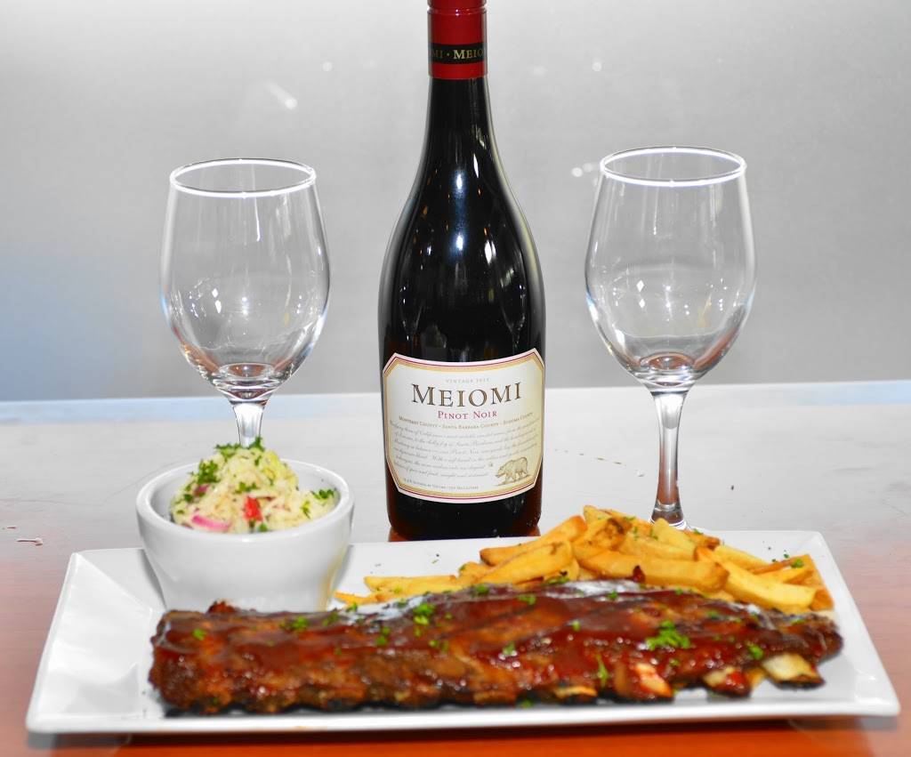 Wunderbar Sports Bar & Grill | restaurant | 4995 SW 148th Ave, Davie, FL 33331, USA | 9545309215 OR +1 954-530-9215