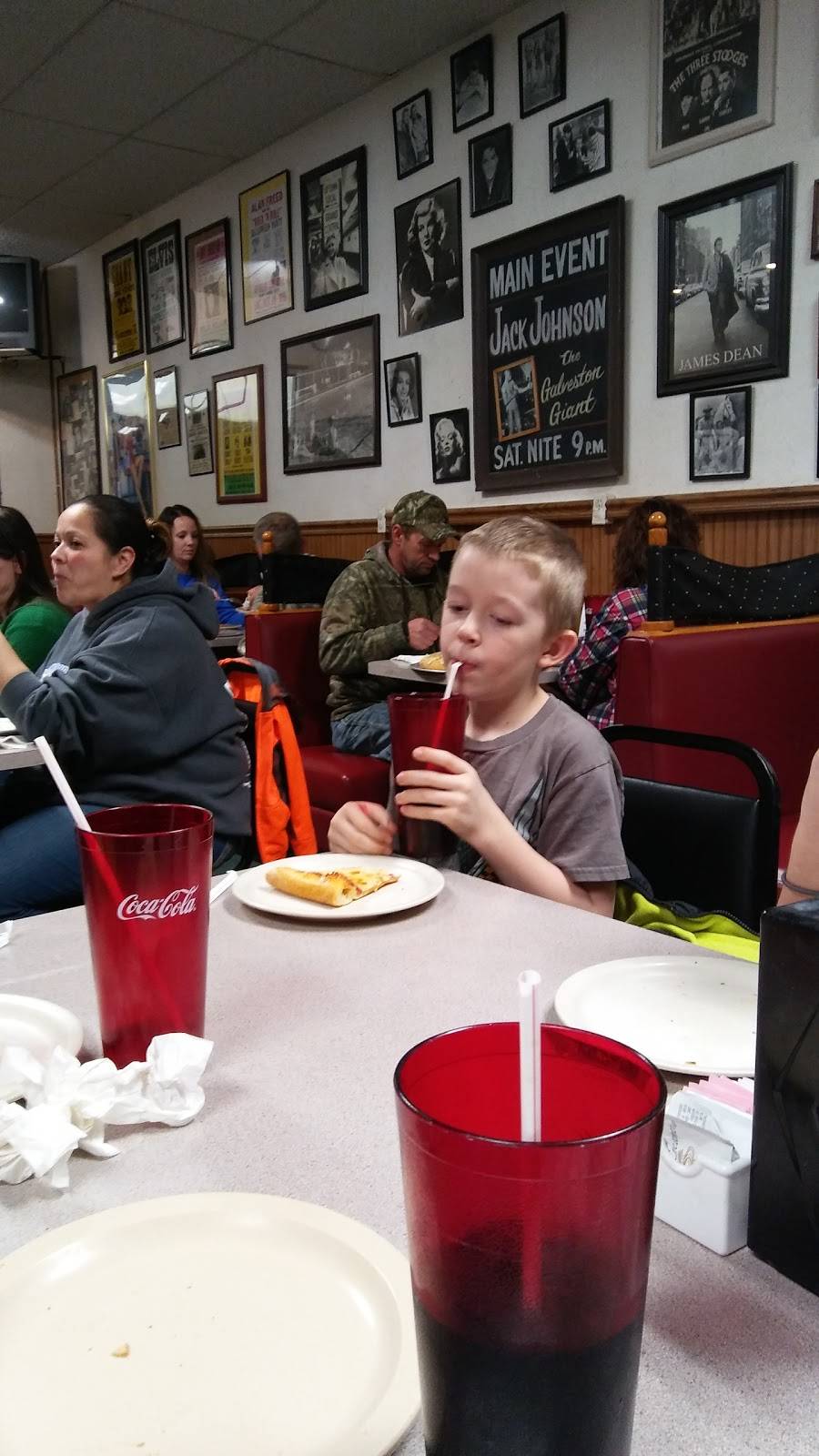 Pizza Man | restaurant | 115 S 4th St, Coleman, MI 48618, USA | 9894651142 OR +1 989-465-1142