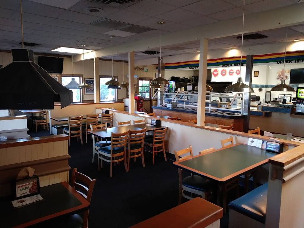 Round Table Pizza | meal delivery | 121 Hartnell Ave, Redding, CA 96002, USA | 5302249996 OR +1 530-224-9996