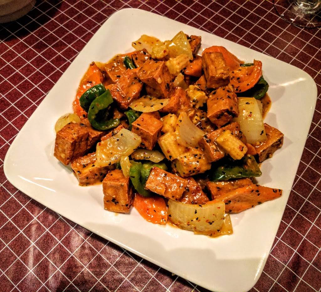 Panda House | restaurant | 750 Colonial Promenade Pkwy #4900, Alabaster, AL 35007, USA | 2056200833 OR +1 205-620-0833