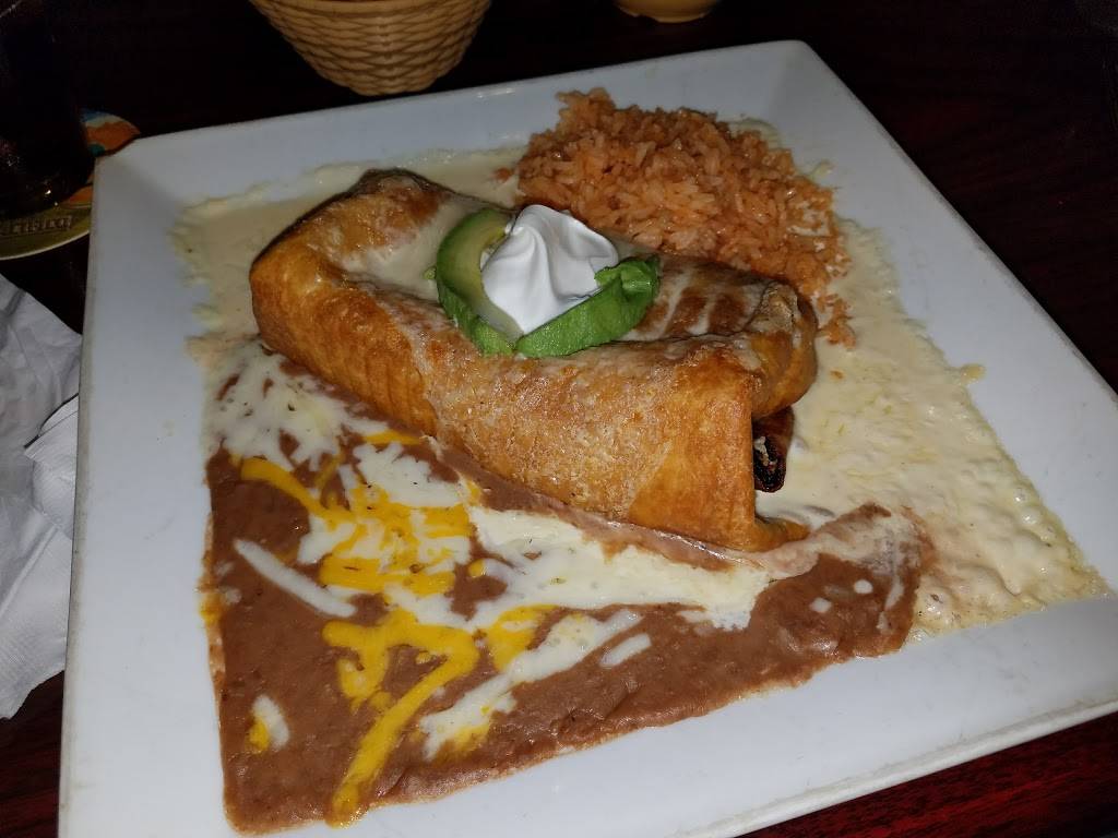 La Fiesta Mexican Kitchen | restaurant | 1849 Willamette Falls Dr, West Linn, OR 97068, USA | 5036576001 OR +1 503-657-6001