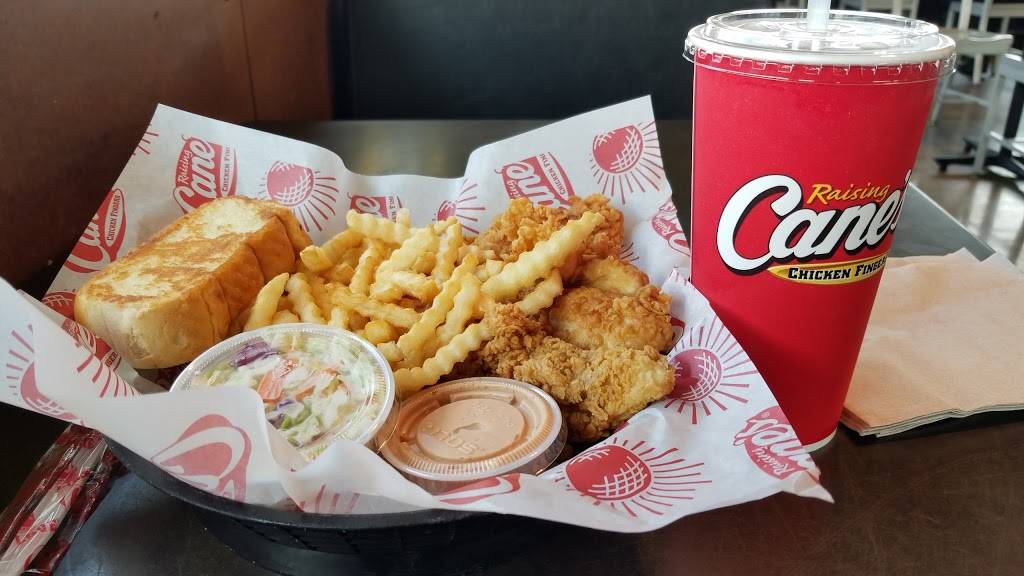 Raising Canes Chicken Fingers | meal takeaway | 8402 Broadway St, San Antonio, TX 78209, USA | 2108298406 OR +1 210-829-8406