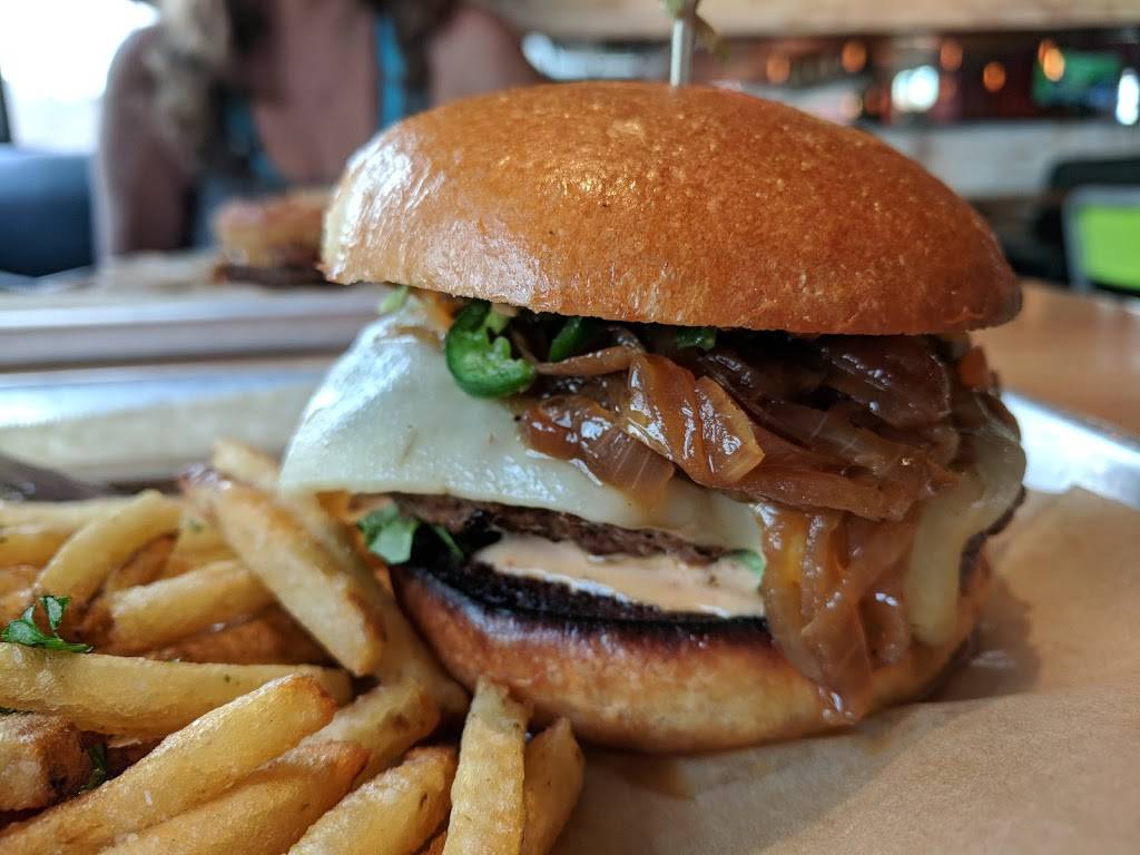 Hopdoddy Burger Bar | restaurant | 6 Cooper St, Memphis, TN 38104, USA | 9016545100 OR +1 901-654-5100