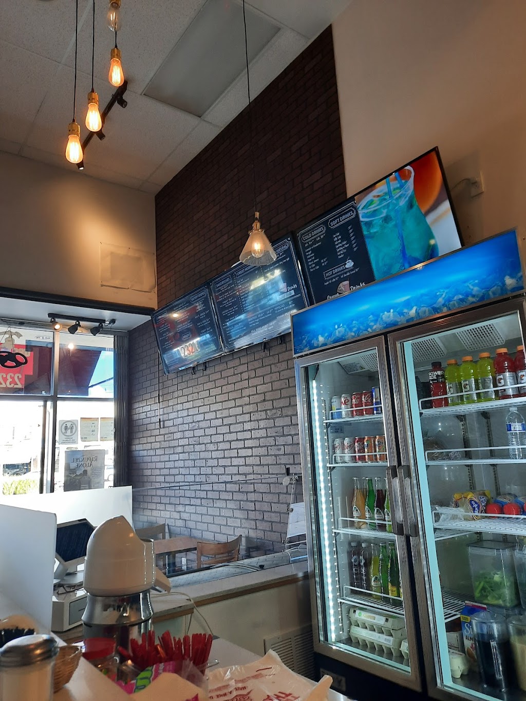 Sweet Tooth Crepes & Drinks | cafe | 2321 S Hoover St, Los Angeles, CA 90007, USA | 2135438100 OR +1 213-543-8100