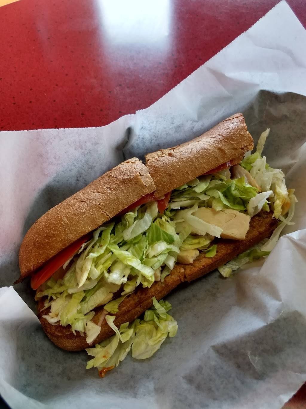 Quiznos | restaurant | 1611 E Gude Dr, Rockville, MD 20850, USA | 3013090785 OR +1 301-309-0785