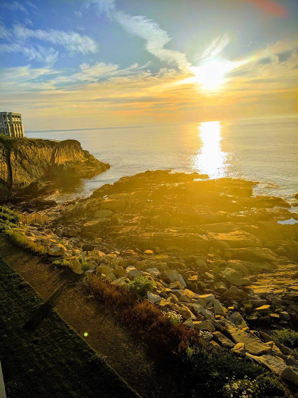 Nubb’s Lobster Shack | restaurant | 591 Shore Rd, Cape Neddick, ME 03902, USA | 2073616275 OR +1 207-361-6275