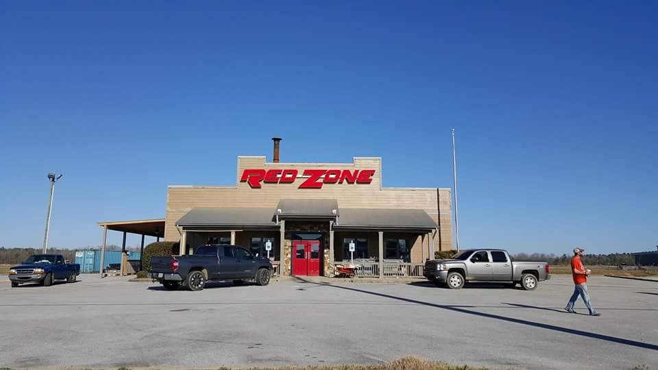 Redzone Sports Grill | restaurant | 4979 US-31, Calera, AL 35040, USA | 2056684880 OR +1 205-668-4880