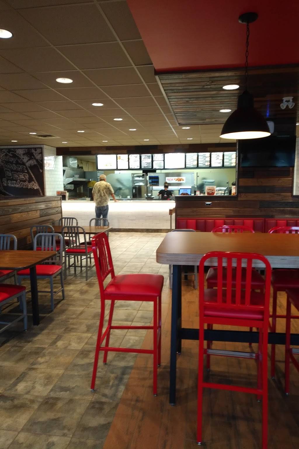 Arbys | restaurant | 199 Talbot St W, Leamington, ON N8H 1N8, Canada | 5193222201 OR +1 519-322-2201