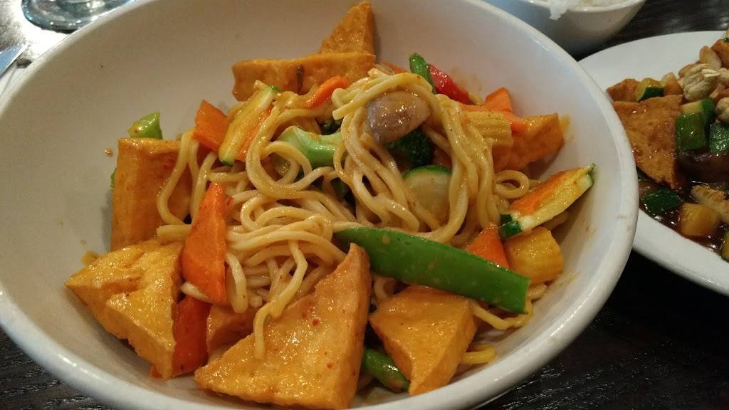 House of Hunan | restaurant | 18 Public Square, Medina, OH 44256, USA | 3307221899 OR +1 330-722-1899