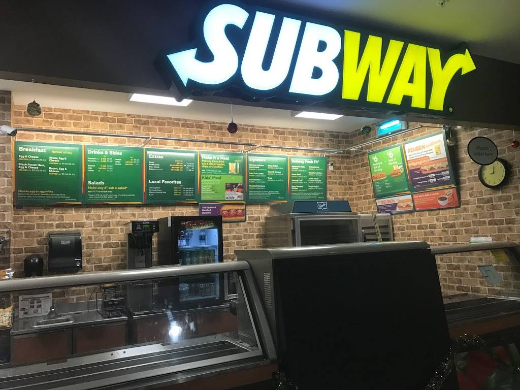 Subway Restaurants | restaurant | 2558 N 3653rd Rd, Sheridan, IL 60551, USA | 8154963292 OR +1 815-496-3292